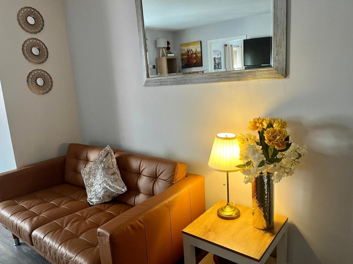 Trinity Apartments Four 1-Bedroom Apts Waterford City Centre Exterior foto